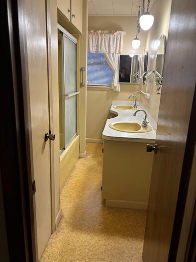 BATH Listing photo 22